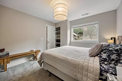 675 S 4th Street, Jacksonville, OR 97530 - Photo 30