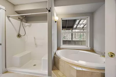 675 S 4th Street, Jacksonville, OR 97530 - Photo 28