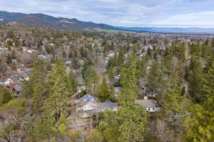 675 S 4th St, Jacksonville, OR 97530 - Photo 60