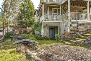 675 S 4th St, Jacksonville, OR 97530 - Photo 48