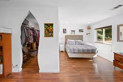 990 Janes Road, Medford, OR 97501 - Photo 14