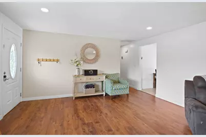 990 Janes Road, Medford, OR 97501 - Photo 4