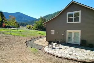 931 Hogan Rd, Applegate, OR 97530 - Photo 66
