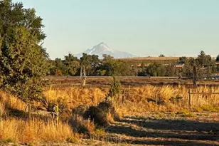 961 SW Panorama Ln, Madras, OR 97741 - Photo 2