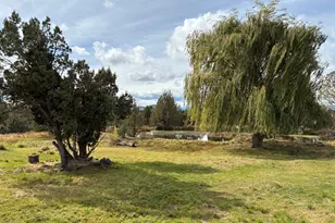 1991 NW 35th St, Redmond, OR 97756 - Photo 4