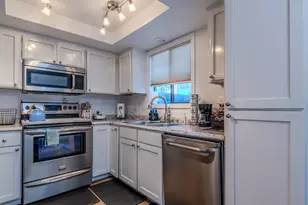 2215 Poplar Dr, Medford, OR 97504 - Photo 12