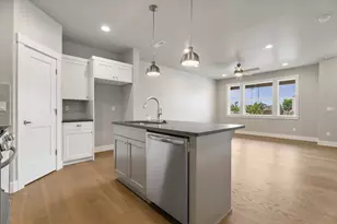 3937 SW Coyote Ave, Redmond, OR 97756 - Photo 8