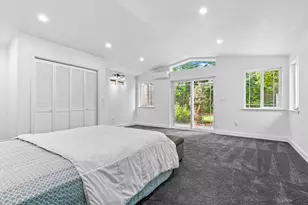 1417 Larkspur Ave, Medford, OR 97504 - Photo 2