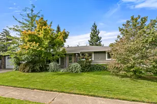 1417 Larkspur Ave, Medford, OR 97504 - Photo 36