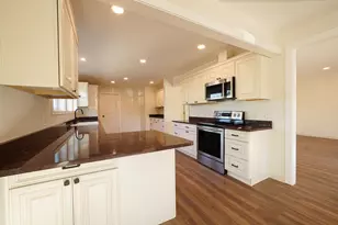 60 N Peach St, Medford, OR 97501 - Photo 6