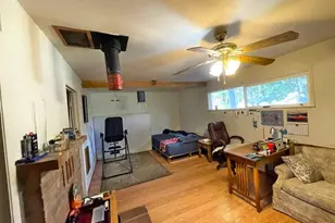 2565 Rockydale Rd, Cave Junction, OR 97523 - Photo 6