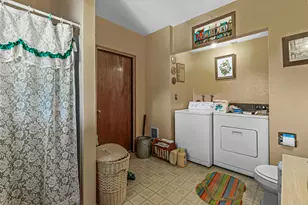 2011 Dead Indian Memorial Rd, Ashland, OR 97520 - Photo 32