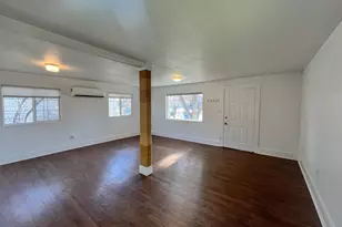 967 E 1st St, Prineville, OR 97754 - Photo 4
