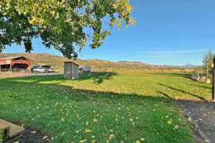2795 Ball Rd, Eagle Point, OR 97524 - Photo 22