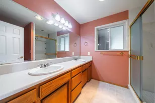 938 Cypress Point Loop, Ashland, OR 97520 - Photo 10