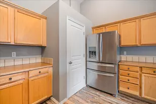 930 NW Spruce Ave, Redmond, OR 97756 - Photo 16