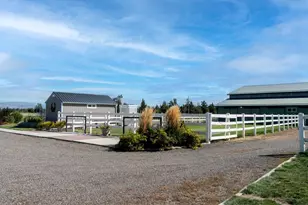 61416 Cougar Trail, Bend, OR 97701 - Photo 16