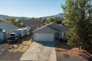 546 E A St, Culver, OR 97734 - Photo 34