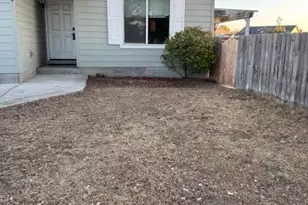 546 E A St, Culver, OR 97734 - Photo 2