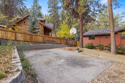 1081 Buck Island Drive, Klamath Falls, OR 97601 - Photo 14