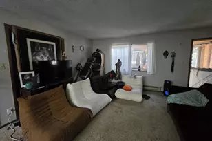 290 Crest Dr, Cave Junction, OR 97523 - Photo 4