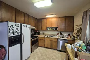 290 Crest Dr, Cave Junction, OR 97523 - Photo 8