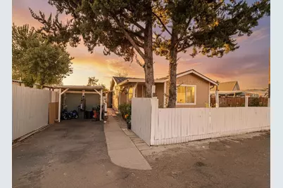 2700 Falcon Street #SPC 38, White City, OR 97503 - Photo 2
