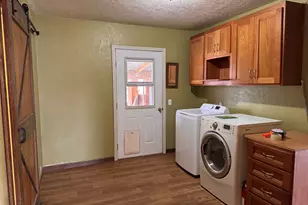 1636 Blue Pool Way, Chiloquin, OR 97624 - Photo 8