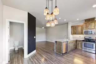 748 NE Vail Ln, Bend, OR 97701 - Photo 24