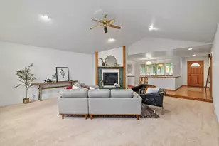 1320 Redwood Cir, Grants Pass, OR 97527 - Photo 12