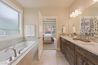 60494 Hedgewood Lane, Bend, OR 97702 - Photo 24