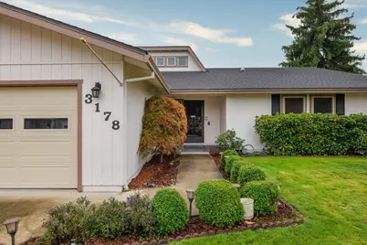 3178 Century Way, Medford, OR 97504 - Photo 1