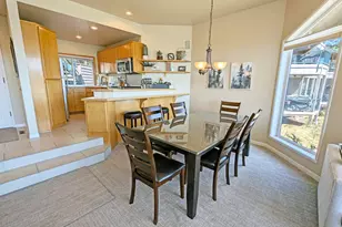 19717 SW Mount Bachelor Dr, Bend, OR 97702 - Photo 2