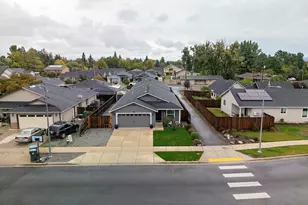 848 Trinity Way, Medford, OR 97501 - Photo 26