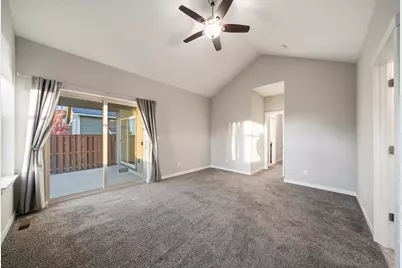 489 NW 29th Street, Redmond, OR 97756 - Photo 14