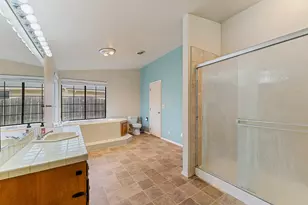 338 Kilborn Dr, Grants Pass, OR 97526 - Photo 12