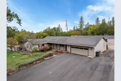 338 Kilborn Drive, Grants Pass, OR 97526 - Photo 1