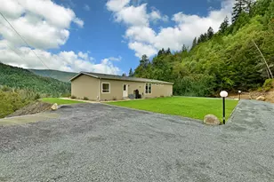 5572 Jumpoff Joe Creek Rd, Grants Pass, OR 97526 - Photo 34