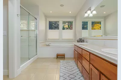 2525 NW 1st Street, Bend, OR 97703 - Photo 40