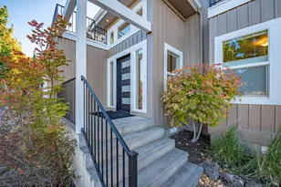 2525 NW 1st St, Bend, OR 97703 - Photo 14