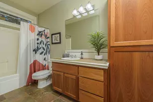 2525 NW 1st St, Bend, OR 97703 - Photo 36