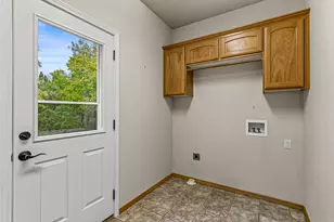 4505 Wolf Run Dr, Medford, OR 97504 - Photo 36