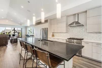 19211 Gateway Loop, Bend, OR 97702 - Photo 14