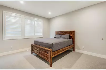 19211 Gateway Loop, Bend, OR 97702 - Photo 22