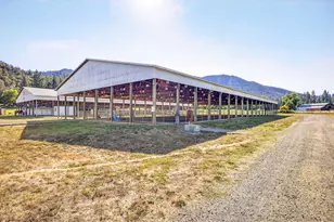 18200 Williams Hwy, Williams, OR 97544 - Photo 74