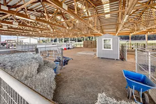 18200 Williams Hwy, Williams, OR 97544 - Photo 82