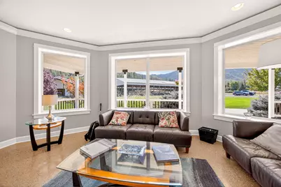 18200 Williams Highway, Williams, OR 97544 - Photo 26