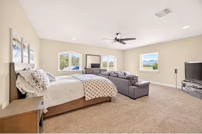 18200 Williams Highway, Williams, OR 97544 - Photo 28