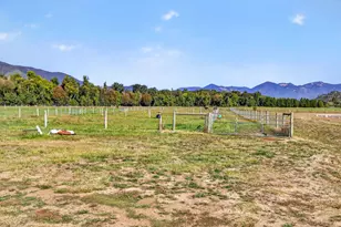18200 Williams Hwy, Williams, OR 97544 - Photo 88