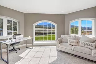 18200 Williams Hwy, Williams, OR 97544 - Photo 36